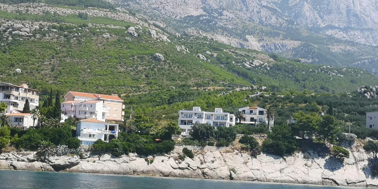 Apartments Tri Palme Baska Voda Exterior photo