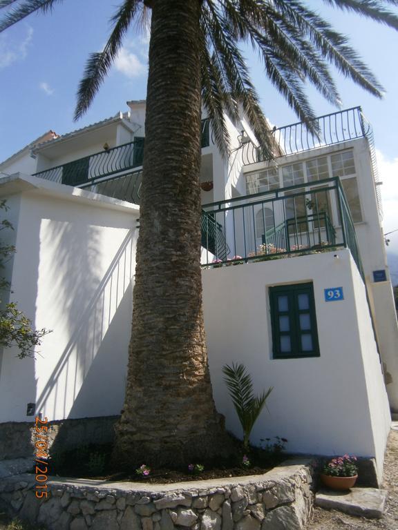 Apartments Tri Palme Baska Voda Room photo